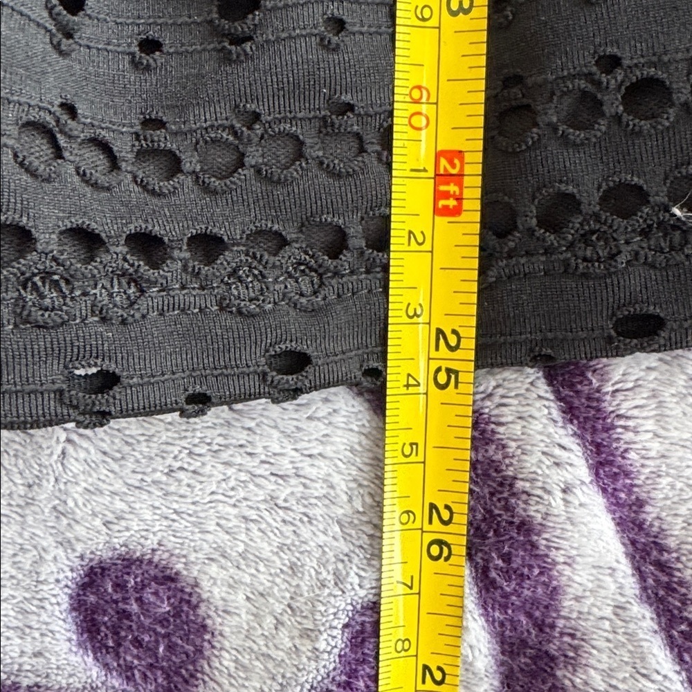 NWT Apt 9 black lacy design pleated waist top XL petite or regular L - Picture 10 of 10